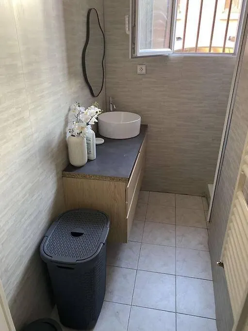 Apartment T3 Proche De La Plage Marseille France